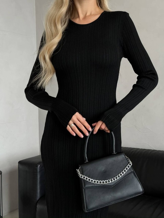 Трикотажное платье макси