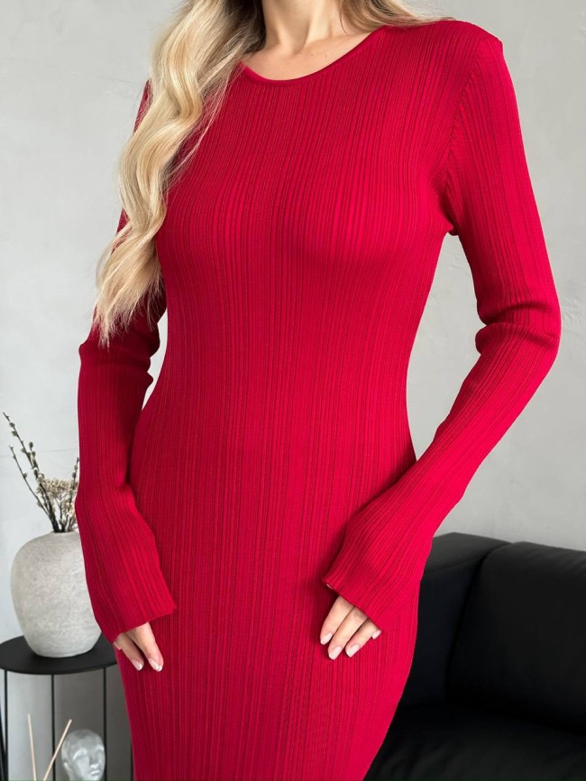 Трикотажное платье макси