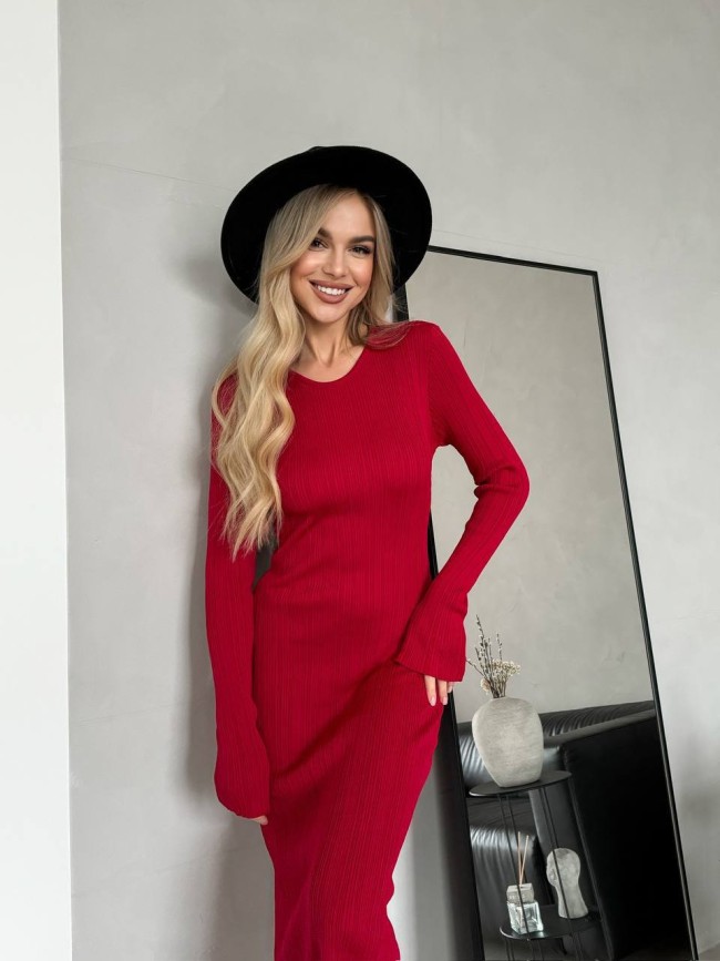 Трикотажное платье макси