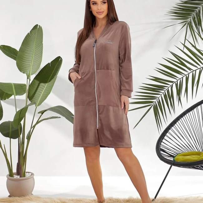 Велюровый халат