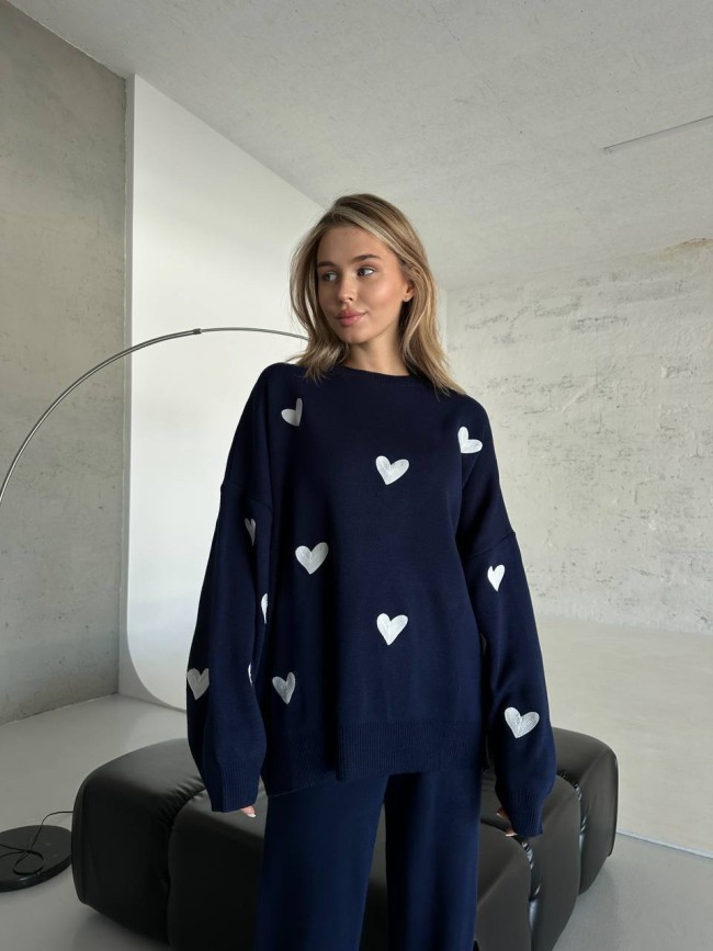 Тёплый трикотажный костюм