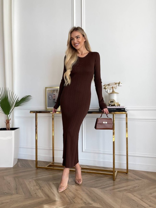 Трикотажное платье макси